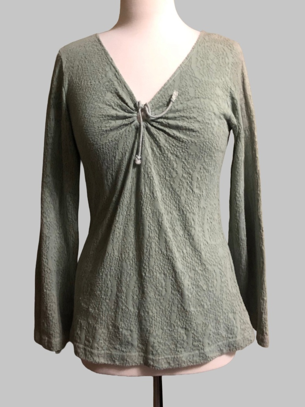Earth Creations Sage Green Textured V-Neck Bell Sleeve Top S Y2K Fair Trade